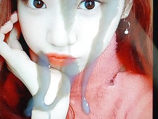 IZONE Kim Chaewon cum tribute