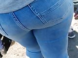 Its some booty meat in them jeans, pt.5