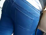 Thick PYT booty meat cashing check, pt.1