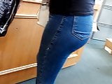 Candid tight booty jeans Part 2