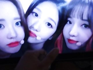 Fromis 9 Jiwon Seoyeon Jisun cum tribute 1