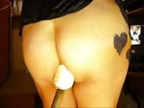 Disfrutando mi dildo