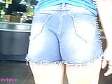 teen cameltoe ass delicious in supermarket E 132