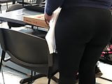 My coworkers ass is so FAT bruh 