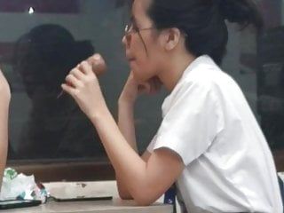 Ang sarap sumubo ni ate atabs