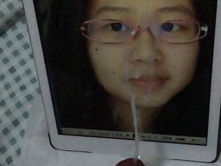 A friend ejaculated on my face picture, exciting!