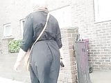 Candid bengali hijabi slag phat ass walking and teasing 